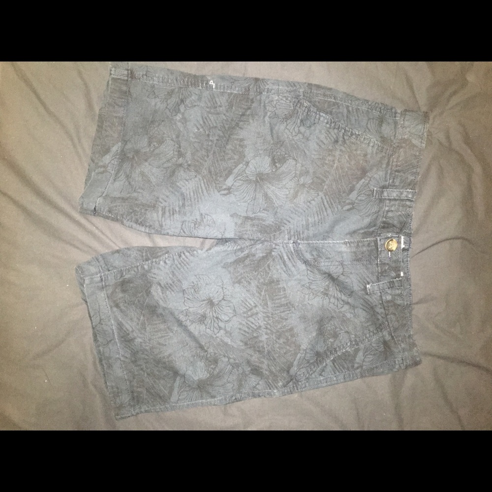 Navy Blue/Black Palm Leaf Pattern Shorts